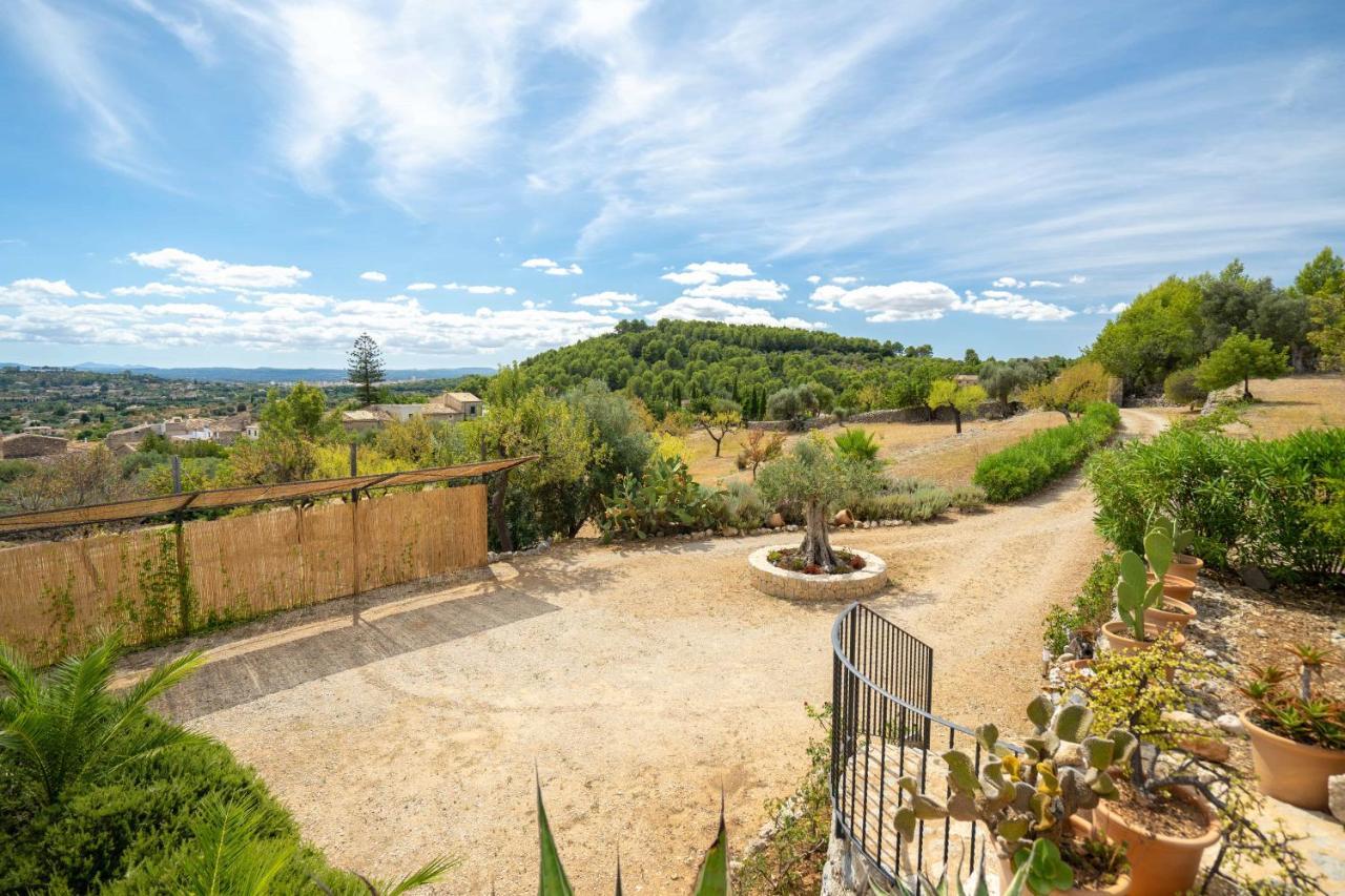CAN PULIT - finca romántica para 2 con piscina y vistas en Selva  Exterior foto